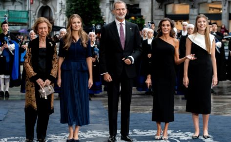 Los guiños del look de Leonor en los Princesa de Asturias y otras claves de la ceremonia