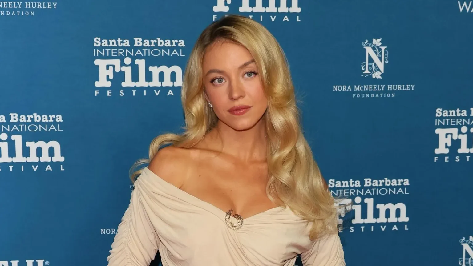 ¿Por qué se eliminó el cameo de Sydney Sweeney de ‘El diablo viste de Prada 2’?