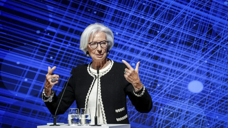 Lagarde dejará la presidencia del BCE en febrero de 2026 con Hernández de Cos como posible sucesor