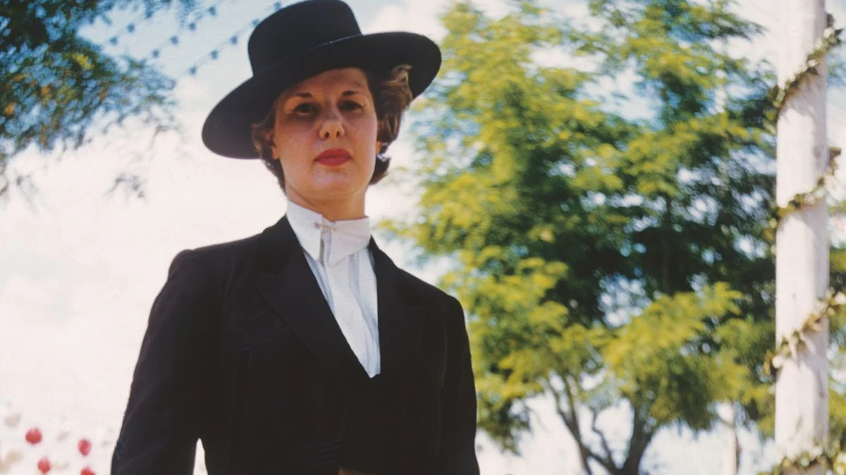 Eugenia Martínez de Irujo presenta el libro sobre su madre Cayetana de Alba: "Siempre se arrepintió de no posar para Picasso, desnuda, como la maja"